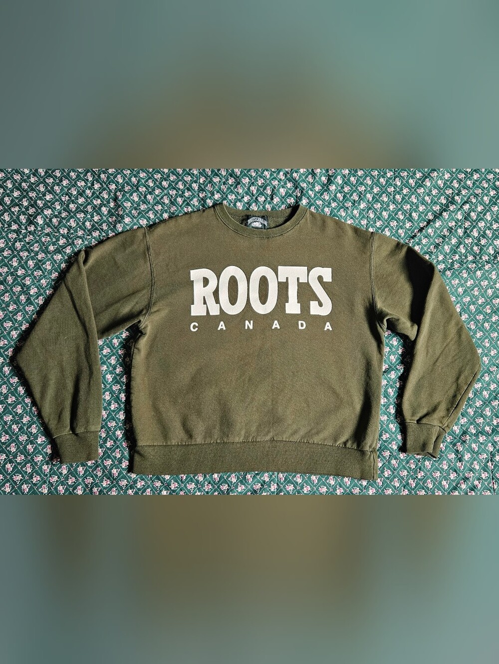 ROOTS Vintage Olive Green Crewneck Sweatshirt